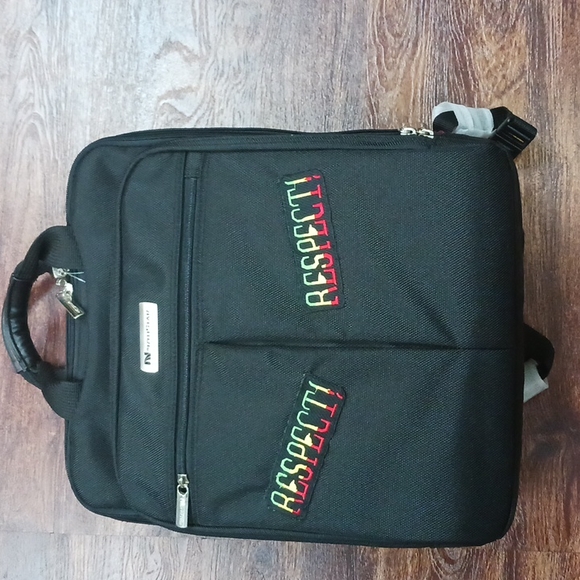 Computer backpack - Picture 4 of 5